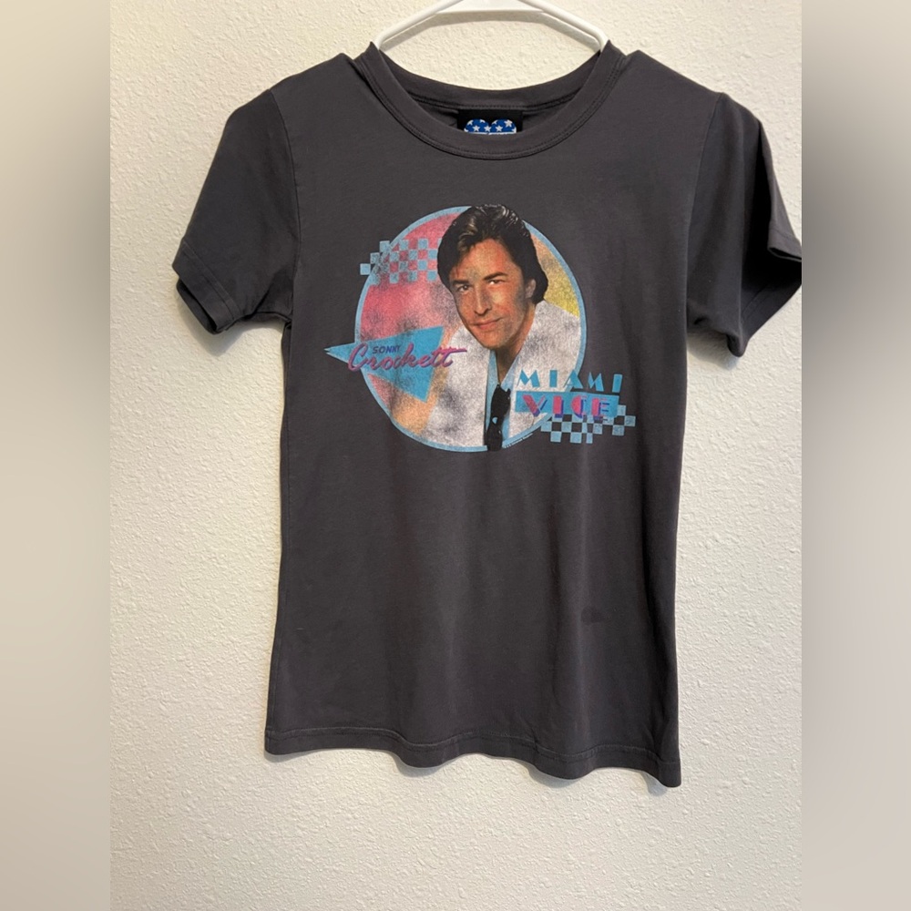 #340 Free People x Junk Food Miami Vice Graphic T-Shirt - Charcoal XS